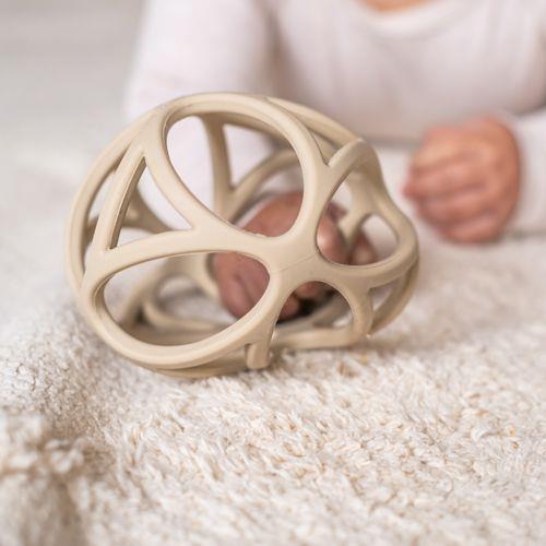 Balle de préhension beige – Little Dutch
