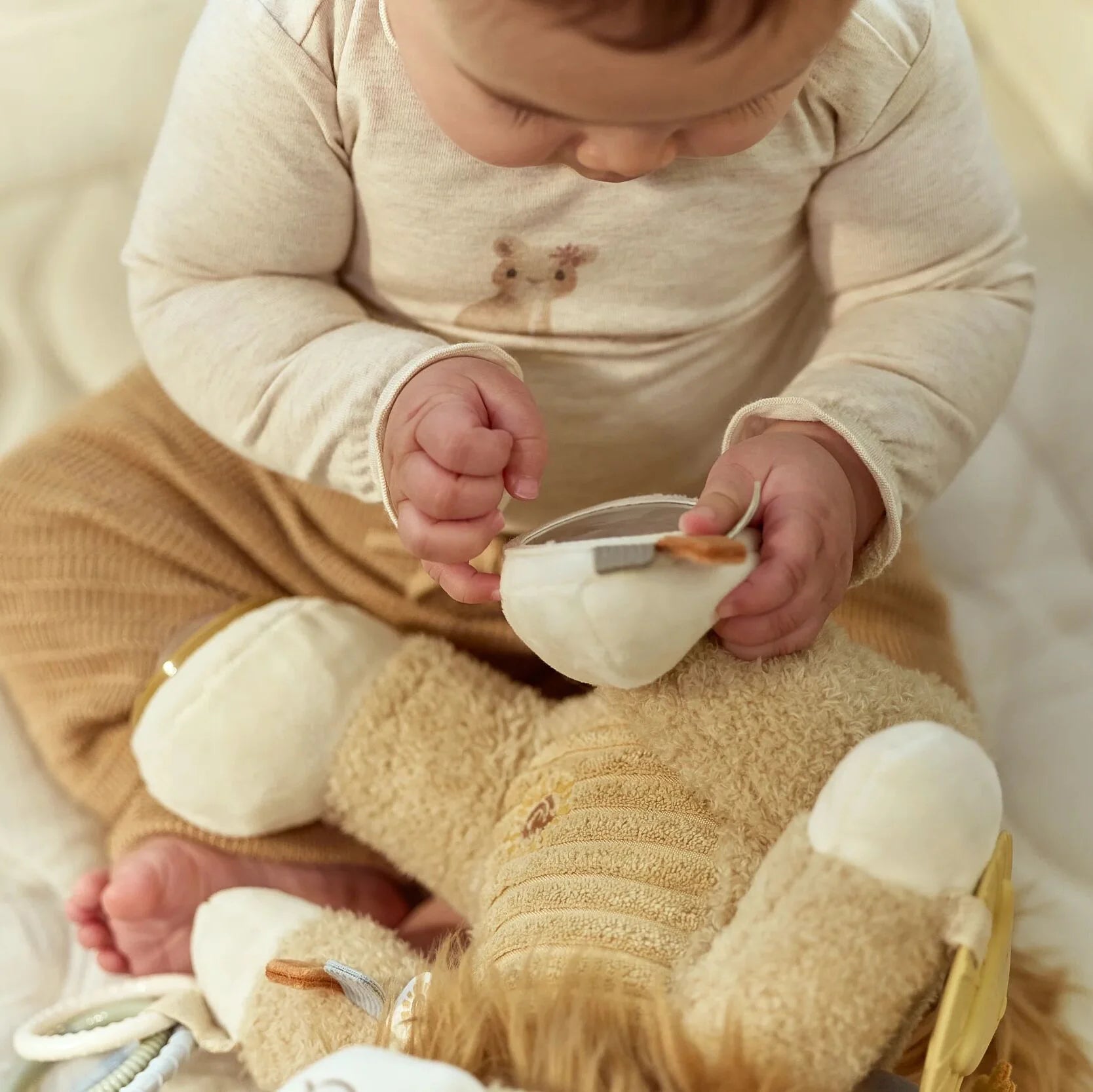 Peluche d’activités Lion – Little Dutch