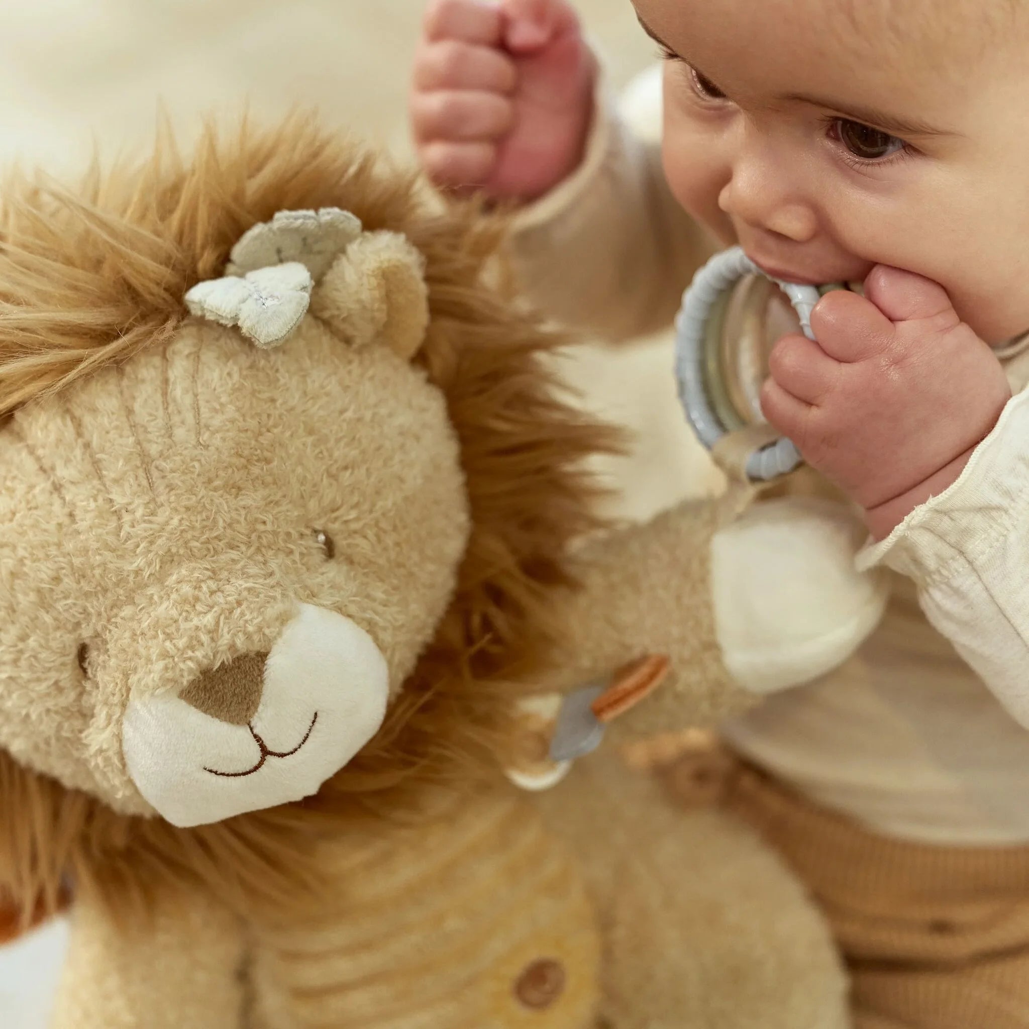 Peluche d’activités Lion – Little Dutch