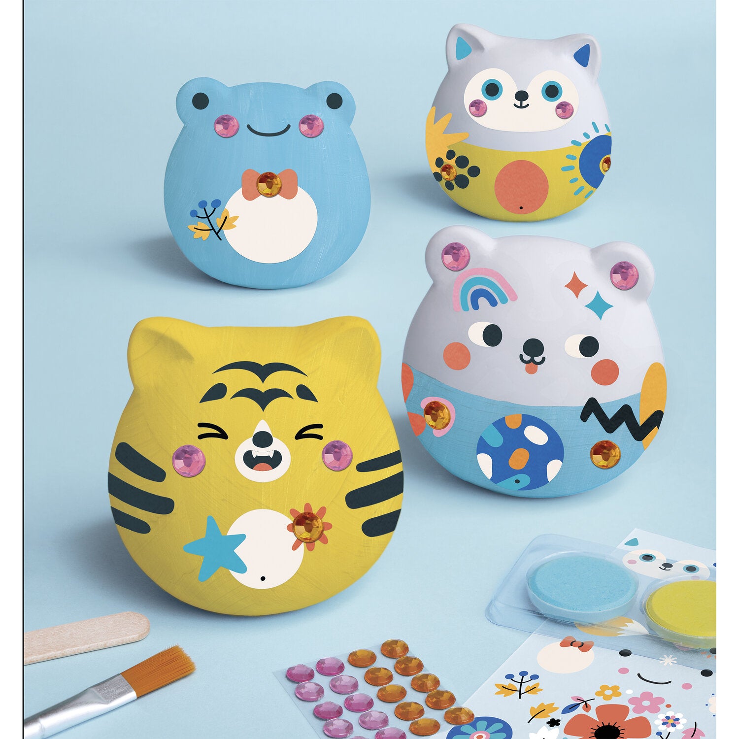 4 Figurines en plâtre à décorer