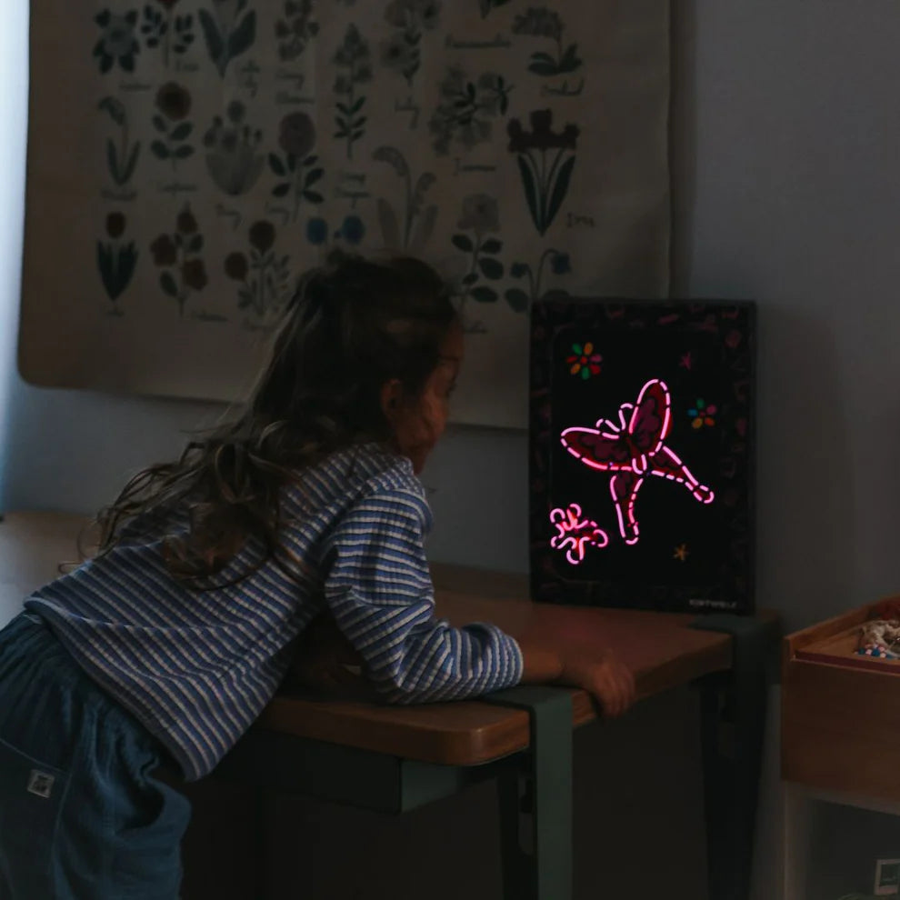 KIDYNEON - Kit de décoration murale lumineuse