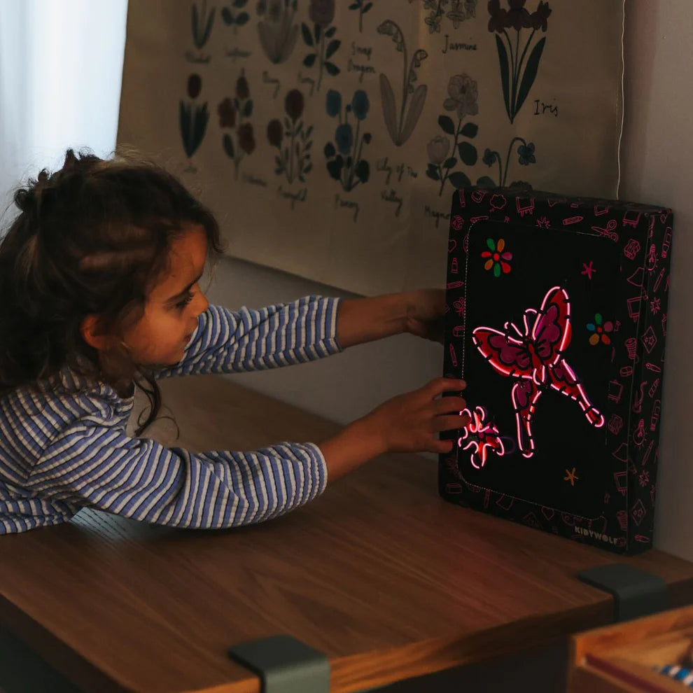 KIDYNEON - Kit de décoration murale lumineuse
