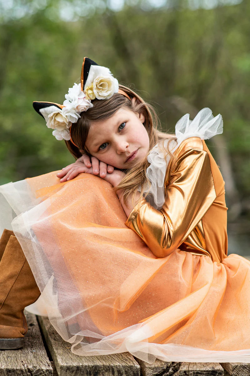 Robe en renard des bois avec coiffe
