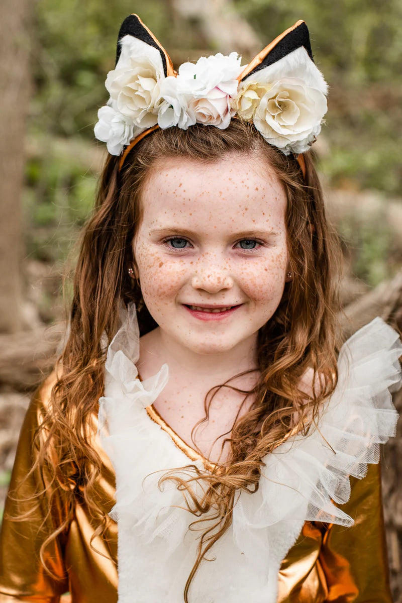 Robe en renard des bois avec coiffe