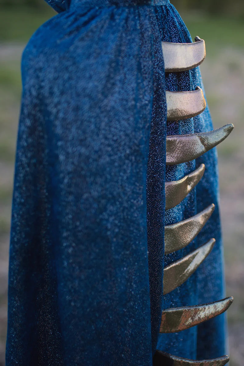 Cape de dragon de nuit étoilée