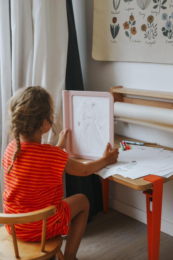 KIDYDRAW-PRO - Tablette lumineuse nomade rose Dessinons la mode